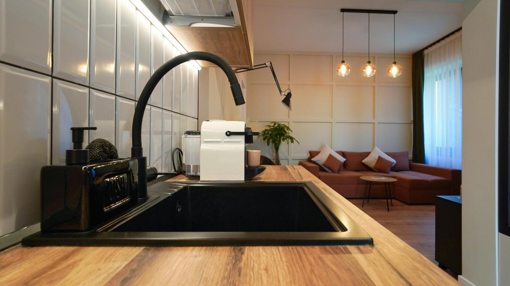 Privo Oldtown Luxury Apartment Brasov Luaran gambar